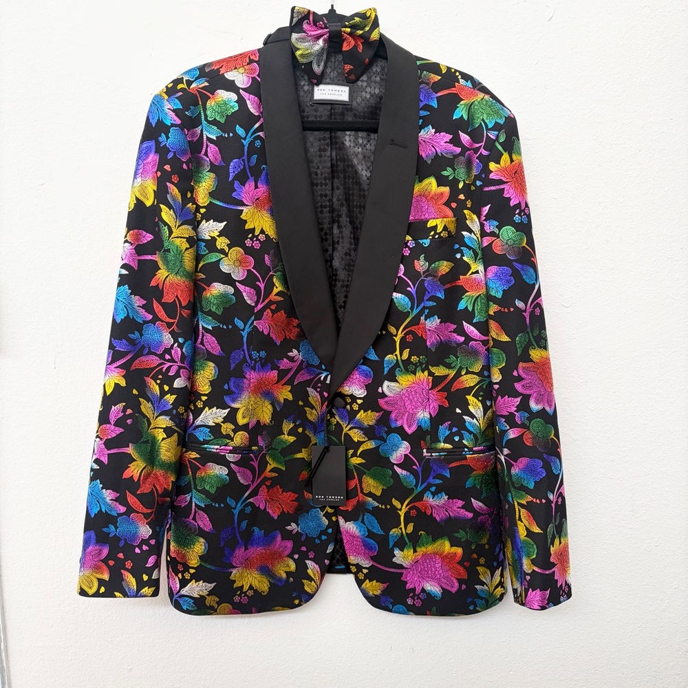 Ron Tomson Los Angeles Tux Suit Prom Blazer Mens Size 46 Multicolor With Bowtie